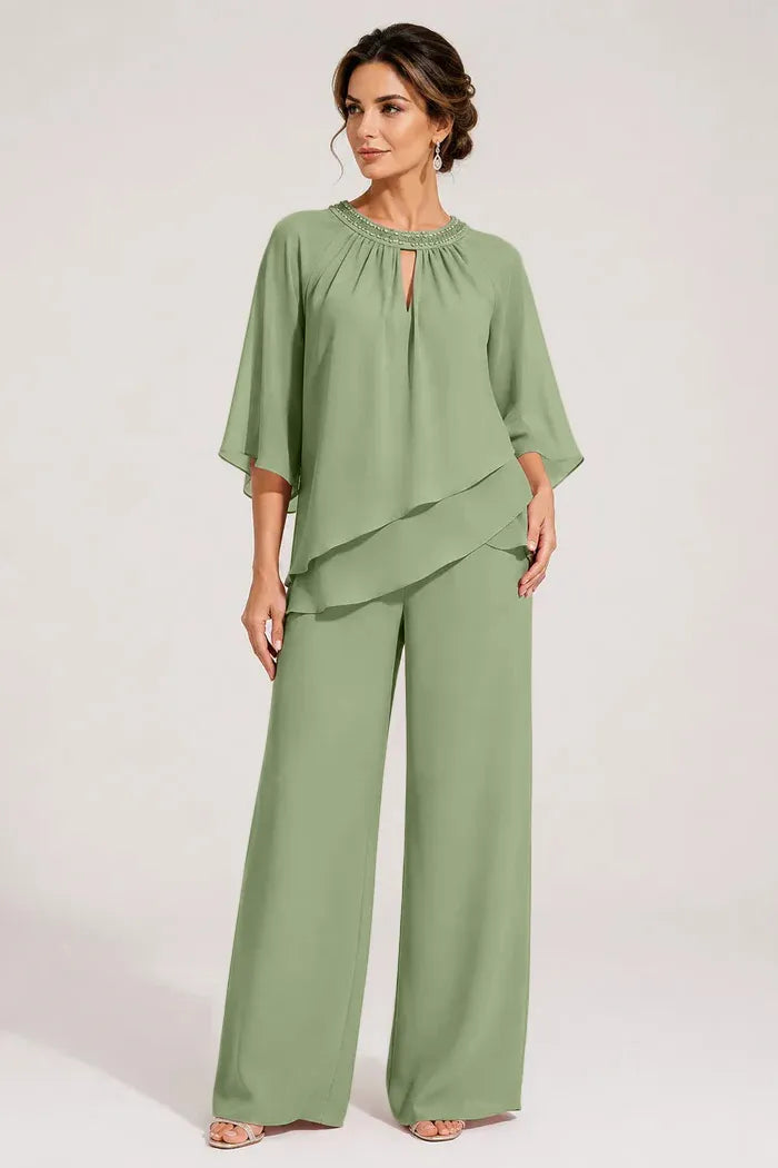 Elegante completo pantalone formale con scollo a goccia