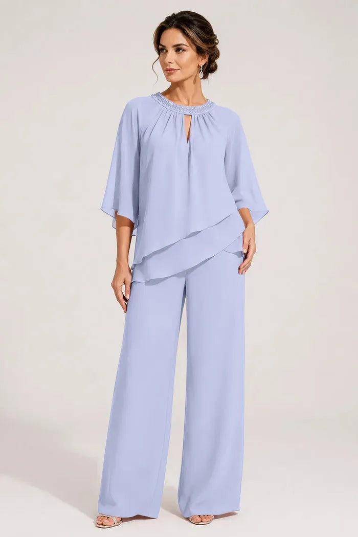 Elegante completo pantalone formale con scollo a goccia