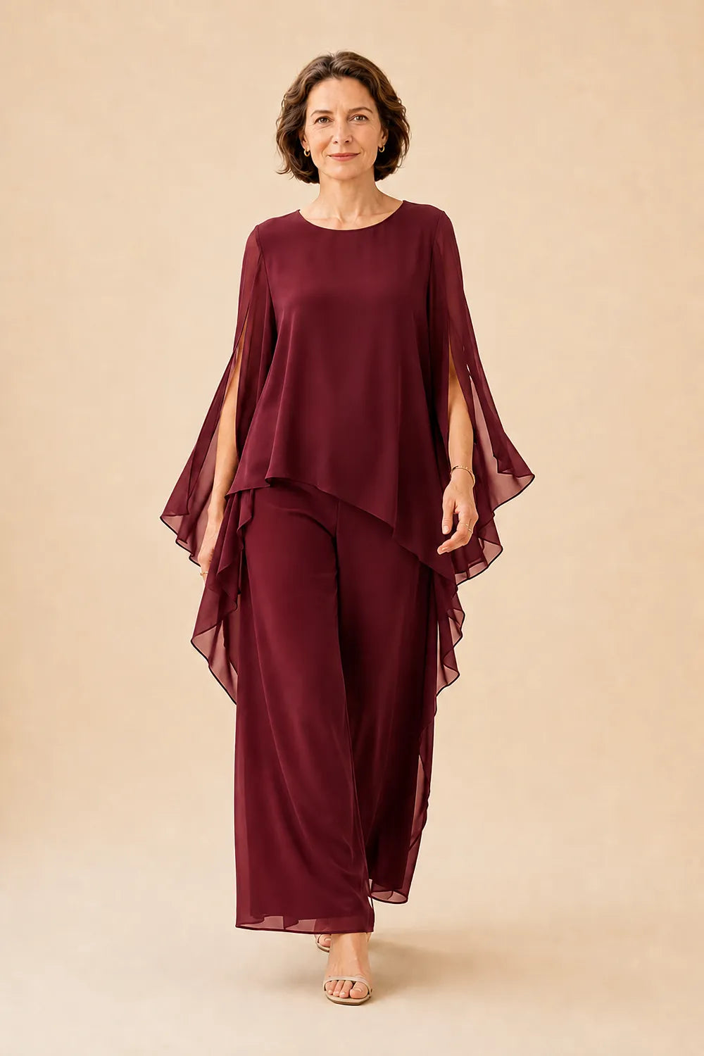 Completo pantalone con sopra in chiffon fluente per madre della sposa