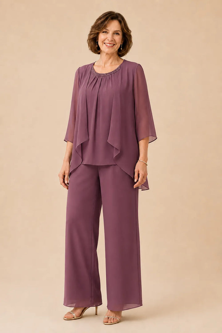 Completo pantalone in chiffon con sopragonna per la madre della sposa