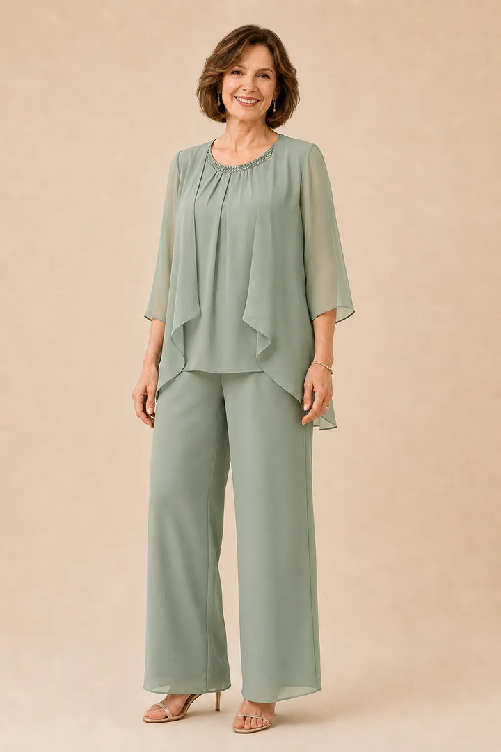 Completo pantalone in chiffon con sopragonna per la madre della sposa