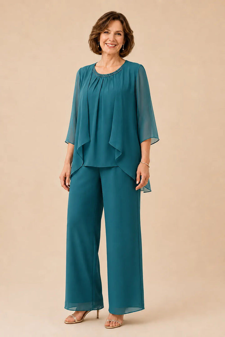 Completo pantalone in chiffon con sopragonna per la madre della sposa