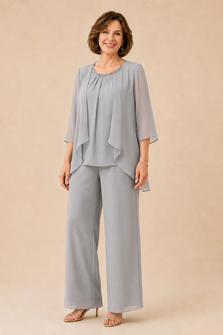 Completo pantalone in chiffon con sopragonna per la madre della sposa