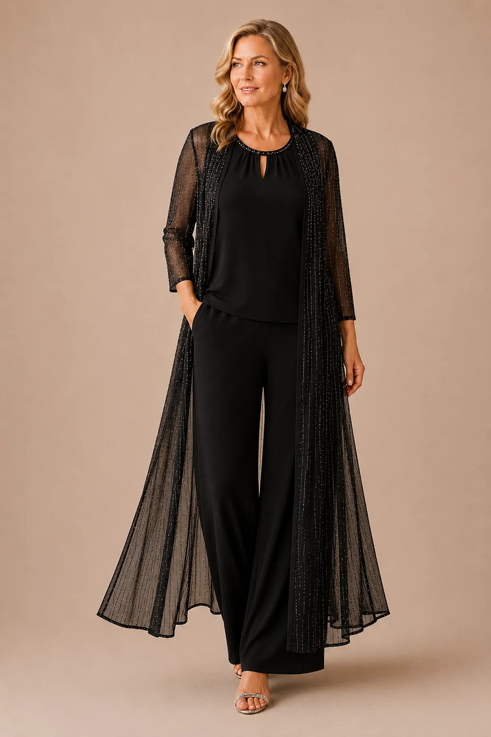 Completo pantalone formale con spolverino trasparente