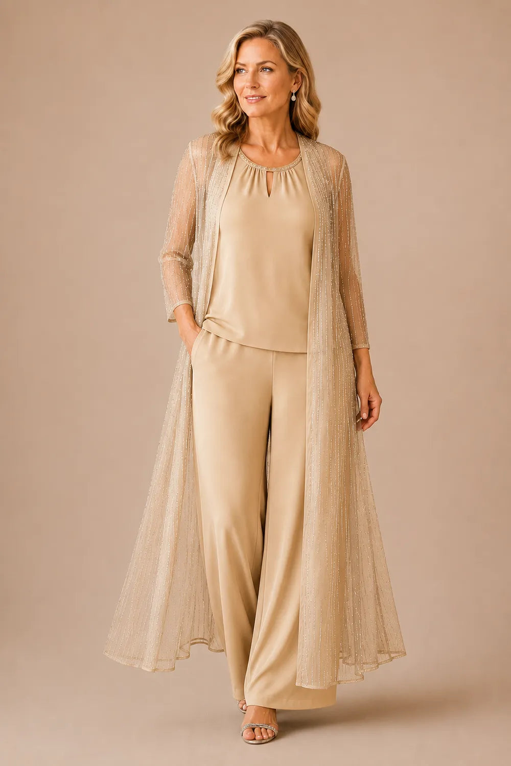 Completo pantalone formale con spolverino trasparente